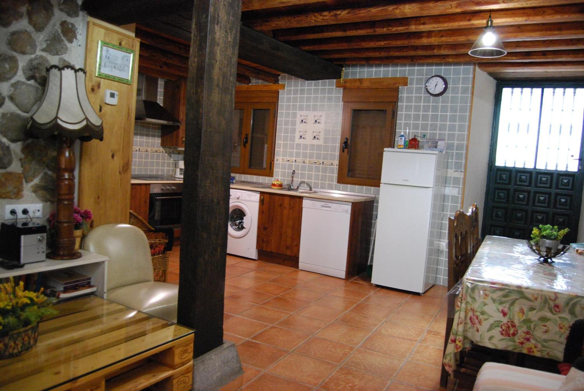 Arroyo Milano Casa Rural Maello Exterior photo